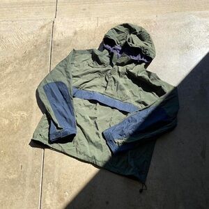 Vintage y2k Gap gorpcore streetwear windbreaker pullover hoodie.